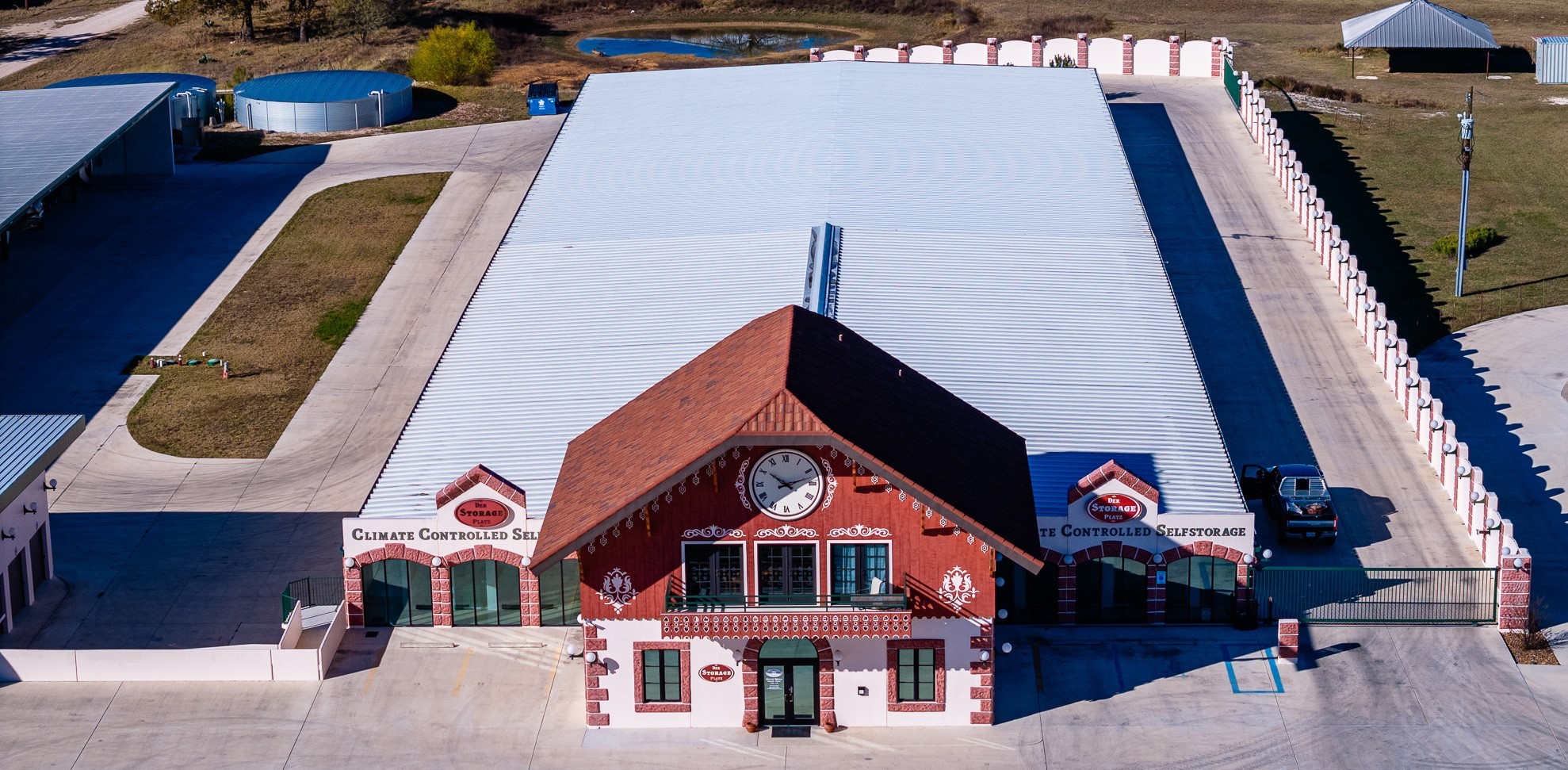 secured units in Fredericksburg, TX 